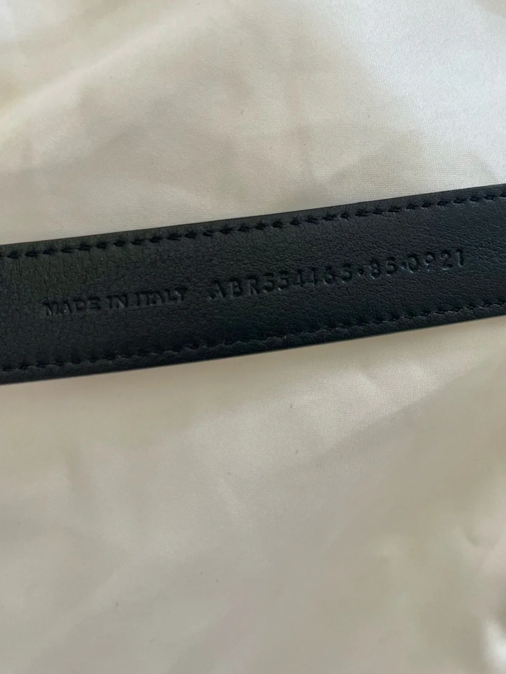 Saint Laurent Black Leather Belt with Matte Black Logo Charm size 80
